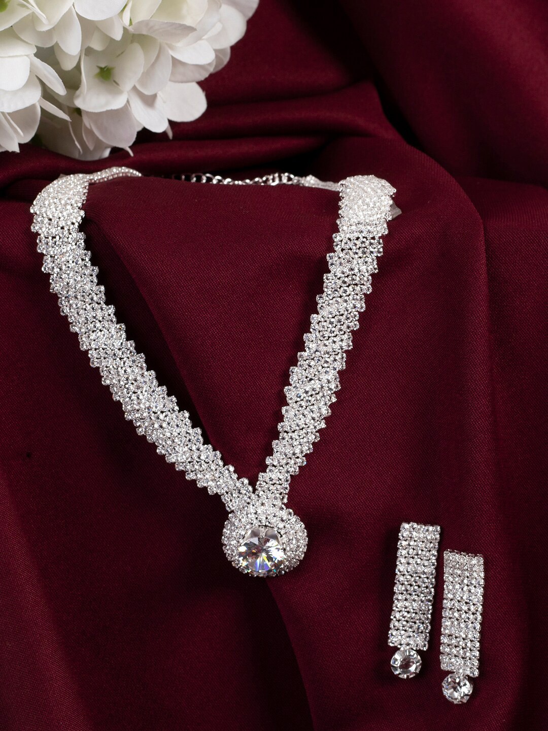 

SOHI Silver-Plated White Stone-Studded Jewellery Set