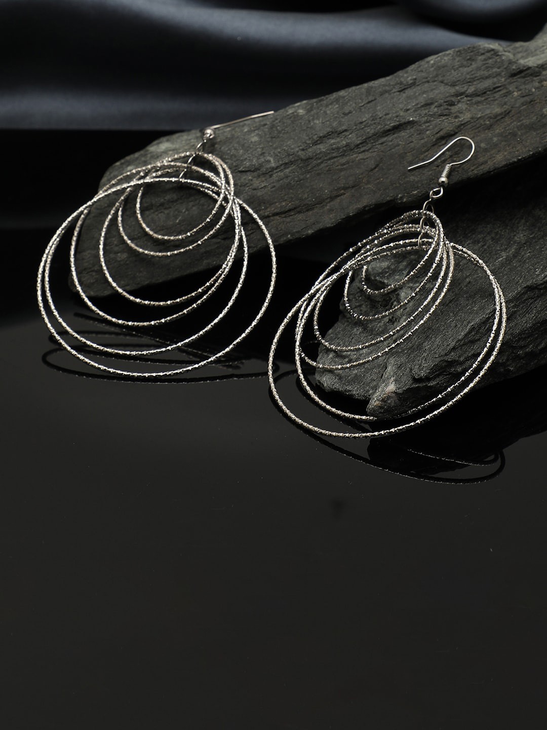 

SOHI Silver-Toned Contemporary Hoop Earrings