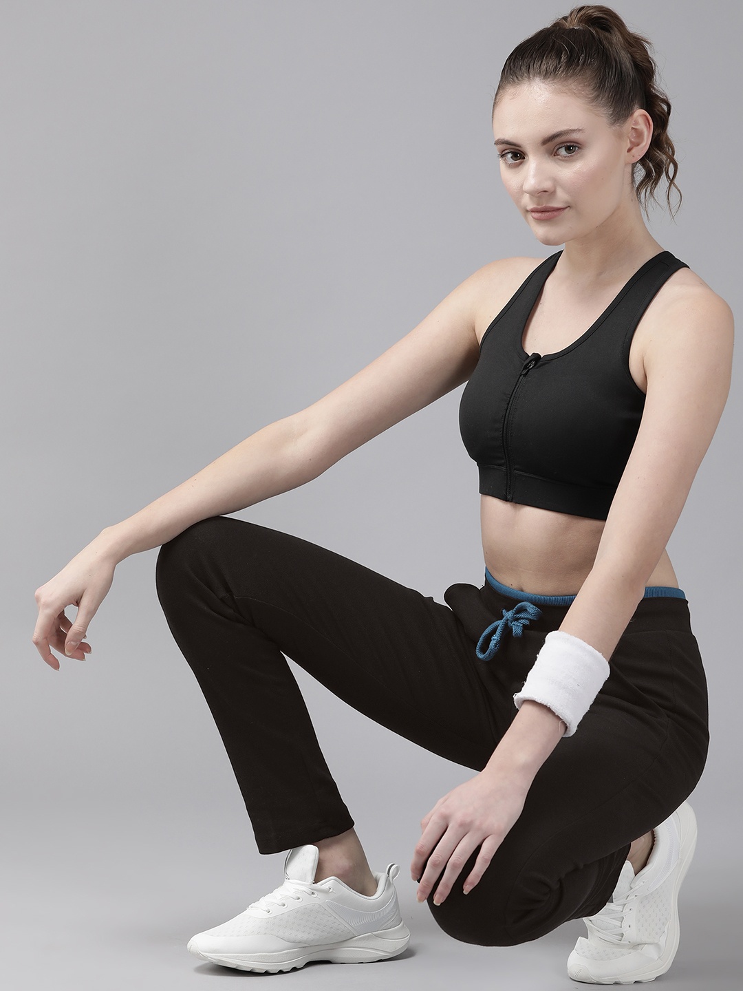 

Cayman Women Black Solid Track Pant