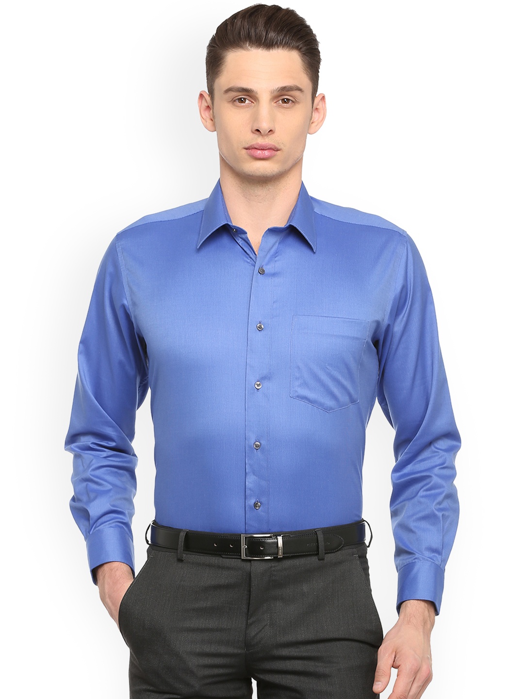 

Van Heusen Men Blue Tailored Fit Solid Formal Shirt