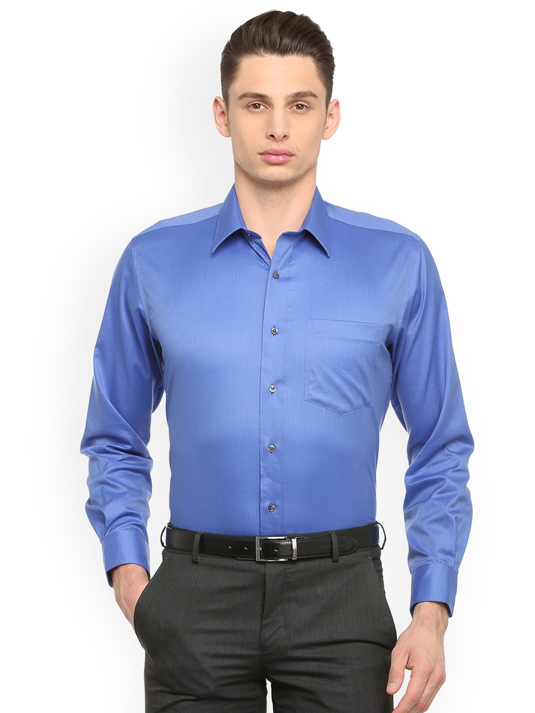 

Van Heusen Men Blue Regular Fit Solid Formal Shirt