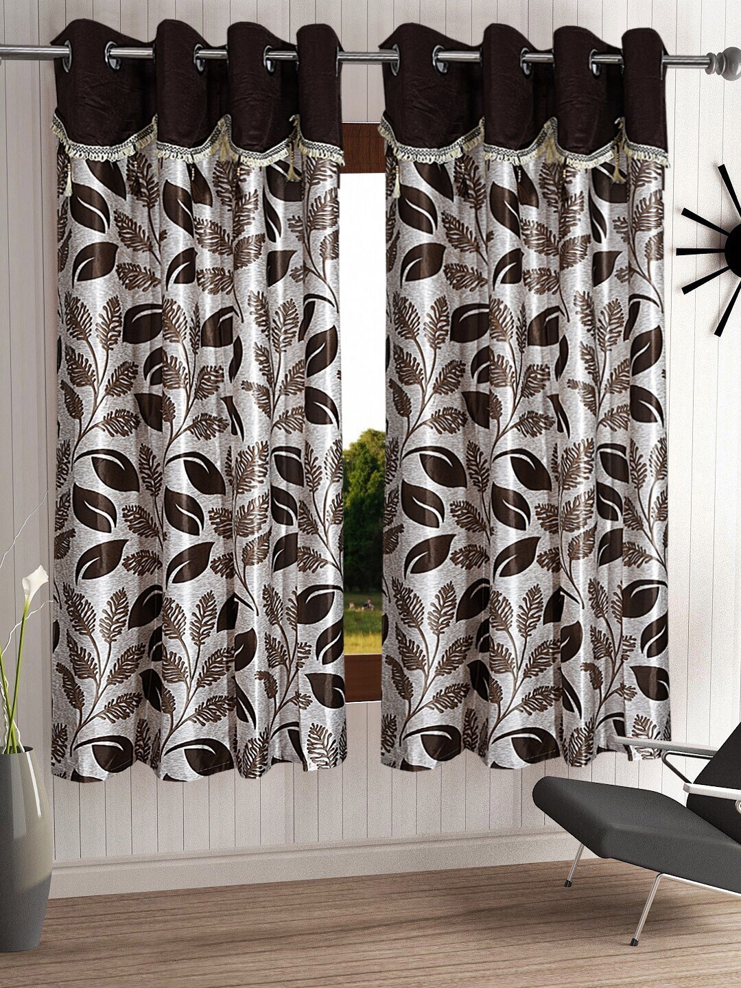 

Cortina Brown Set of 2 Floral Polyester Window Curtain