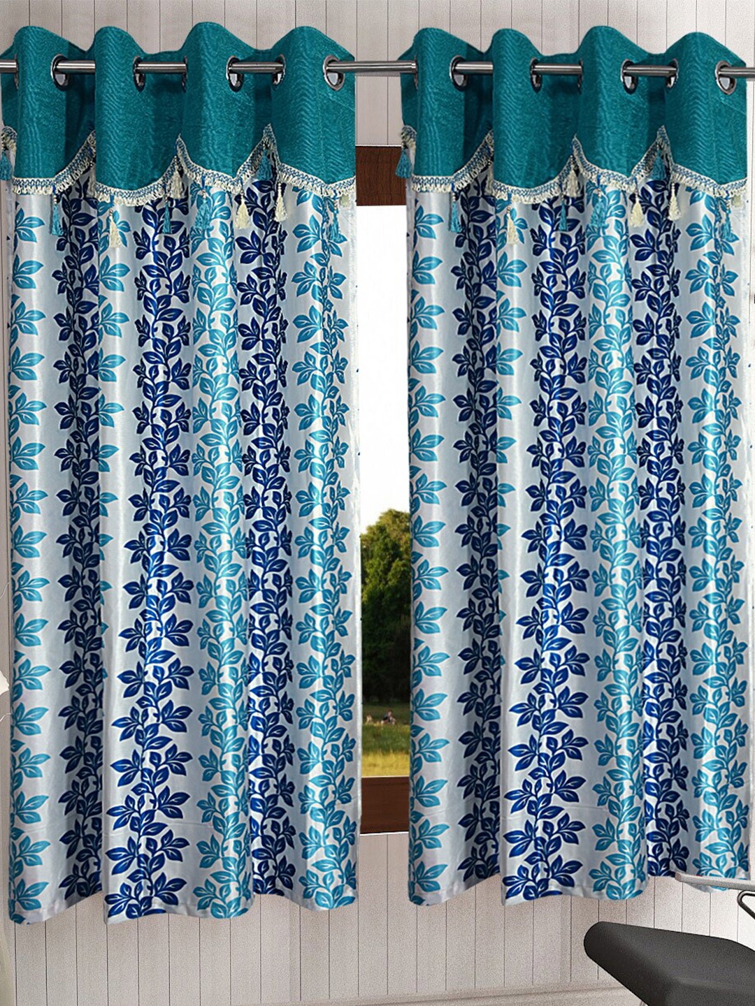 

Cortina Blue & White Set of 2 Floral Window Curtain