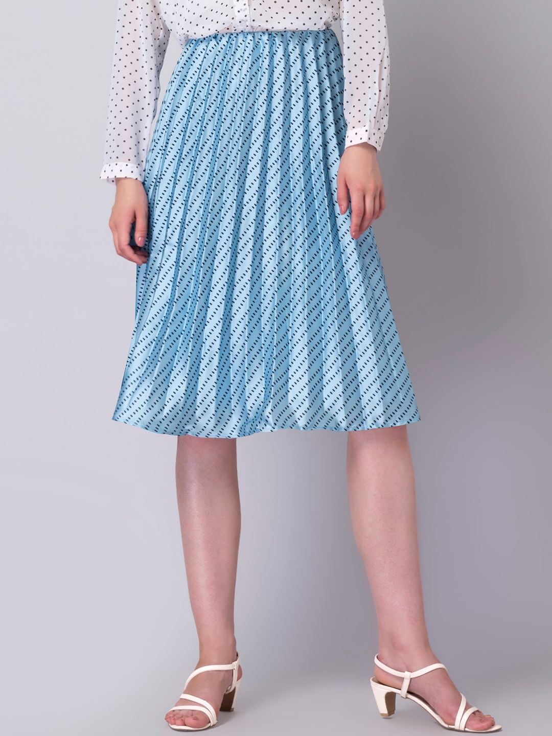 

FabAlley Women Blue Printed A-line Midi Pleated Skirt