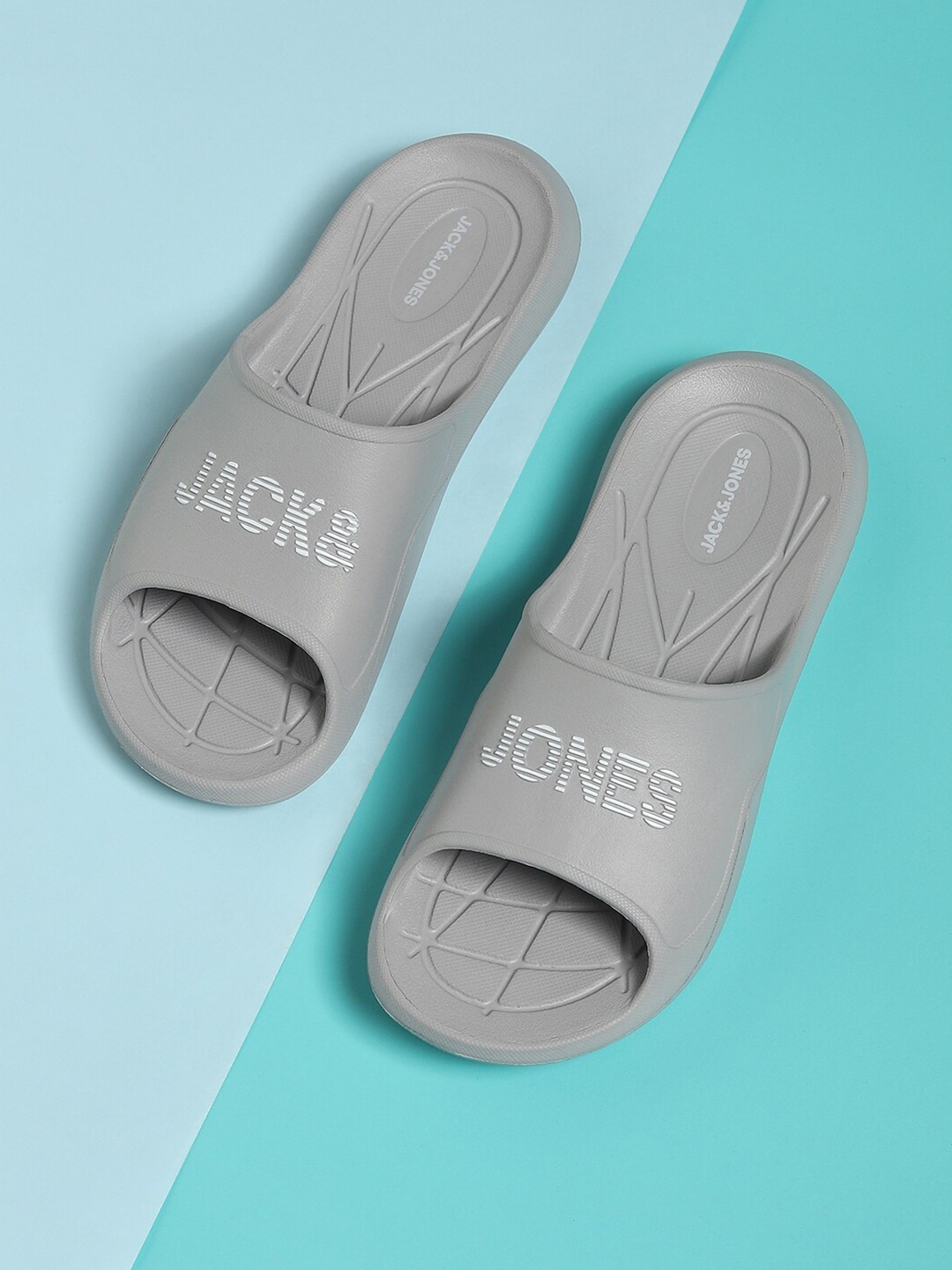 

Jack & Jones Men Grey Printed Sliders