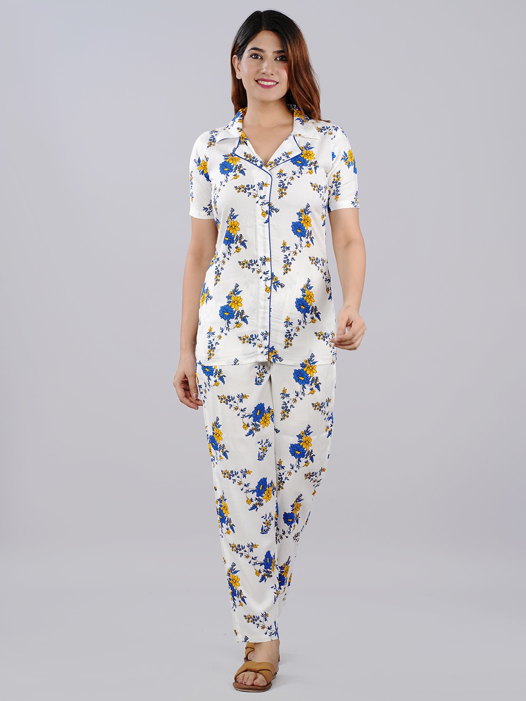 

FABISTA Women White & Blue Printed Night Suit
