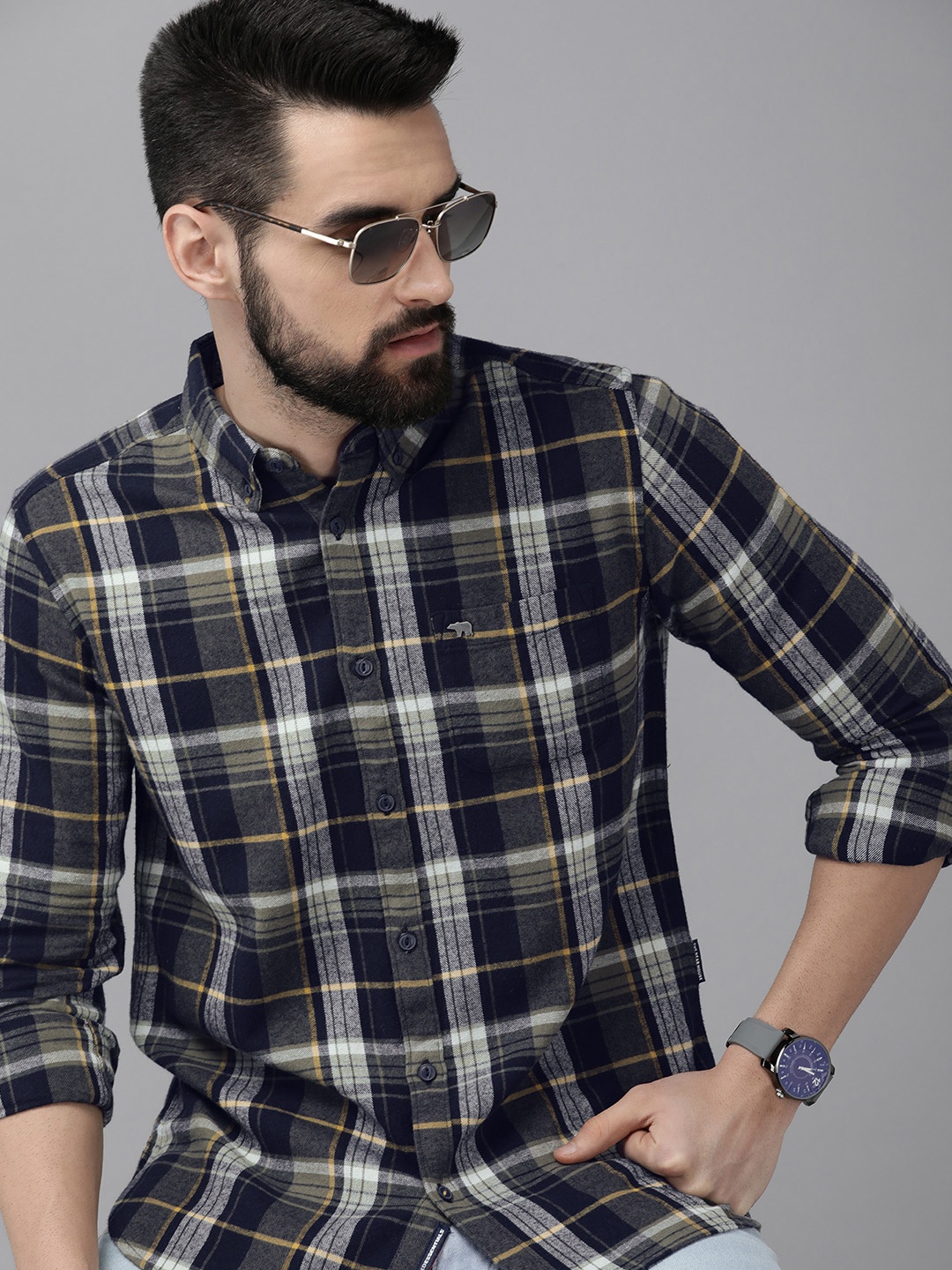 

THE BEAR HOUSE Men Green & Navy Blue Slim Fit Checked Cotton Flannel Shirt