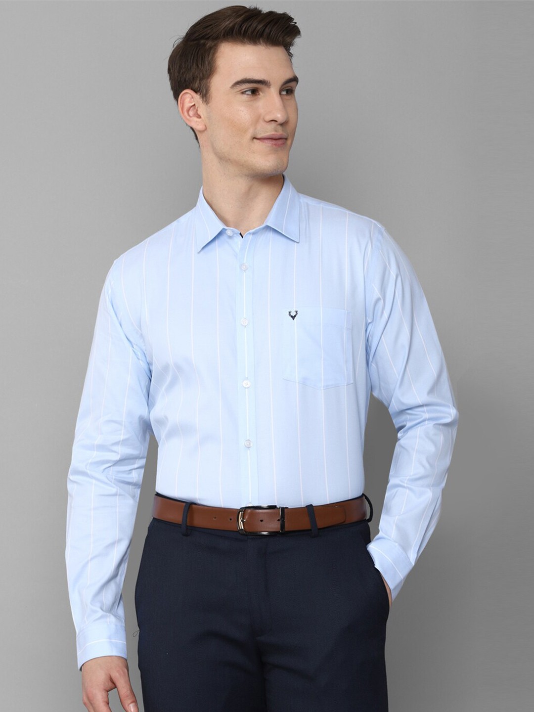 

Allen Solly Men Blue Slim Fit Striped Formal Shirt