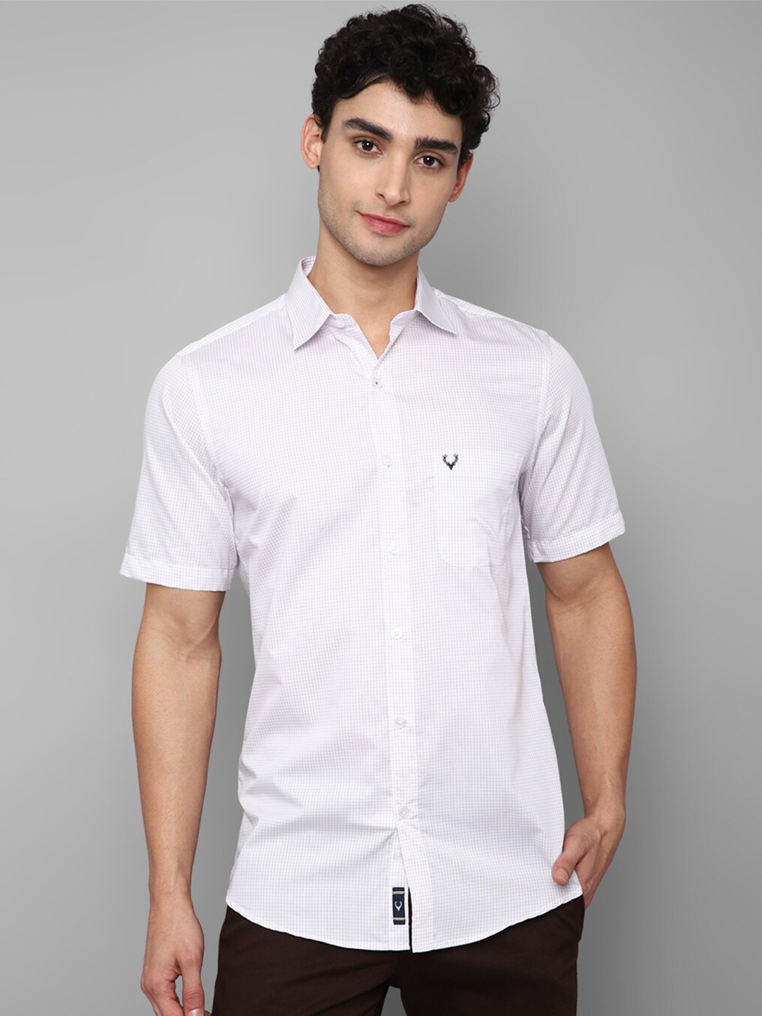 

Allen Solly Men White Slim Fit Casual Shirt