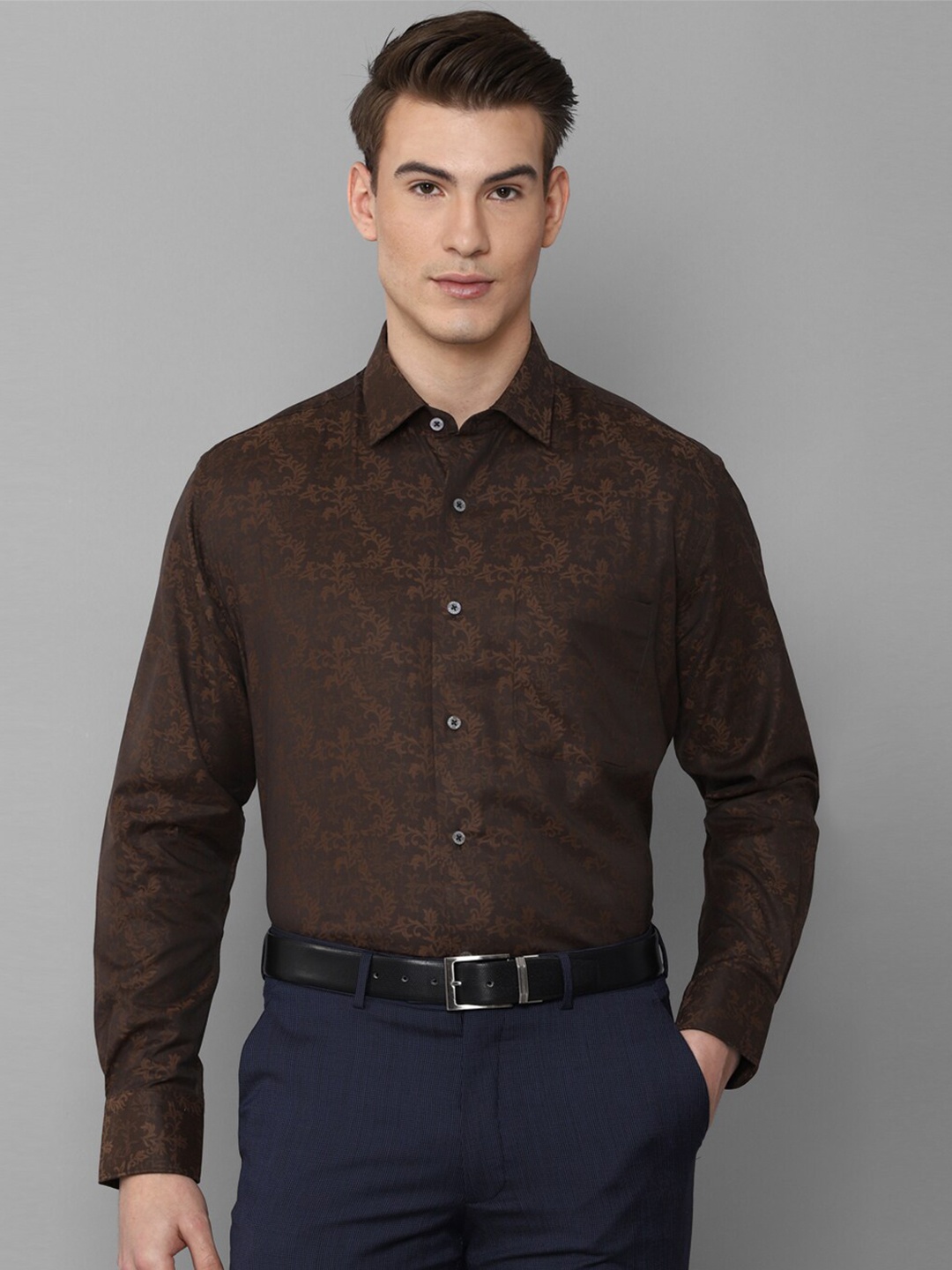 

Luxure by Louis Philippe Men Brown Regular Fit Floral Printed Formal Shirt