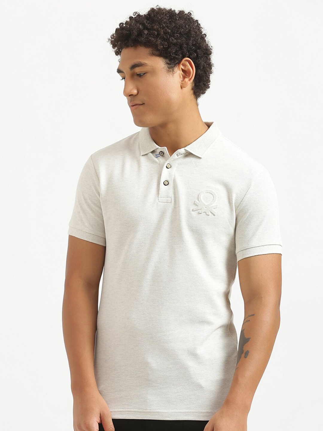 

United Colors of Benetton Men Off White Polo Collar T-shirt
