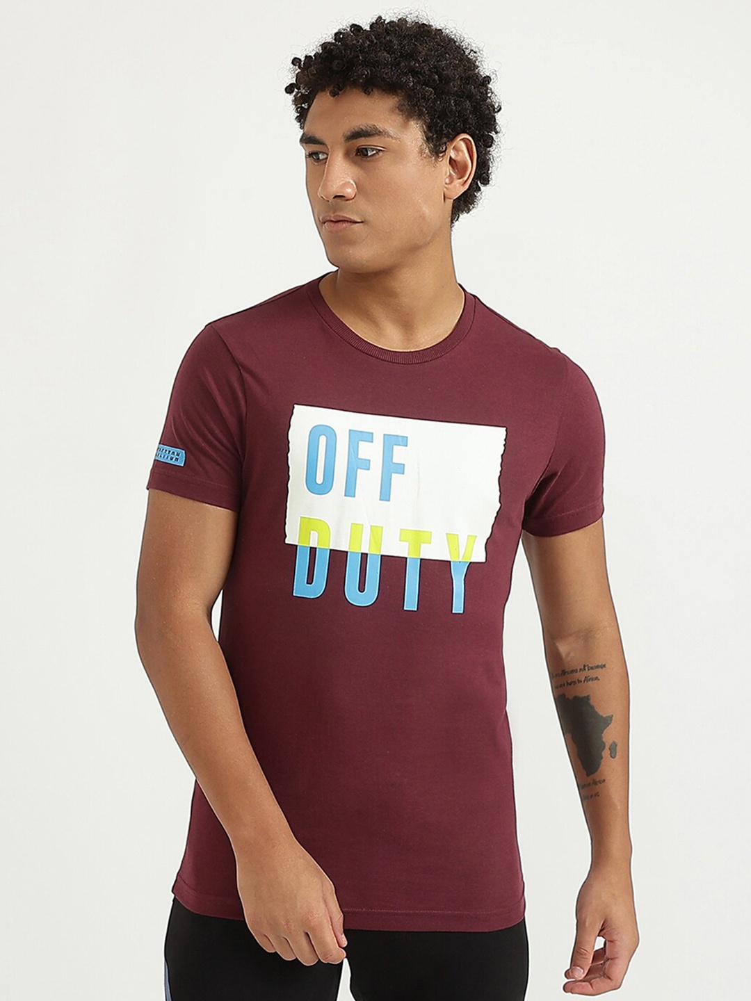 

United Colors of Benetton Men Burgundy Typography Printed T-shirt
