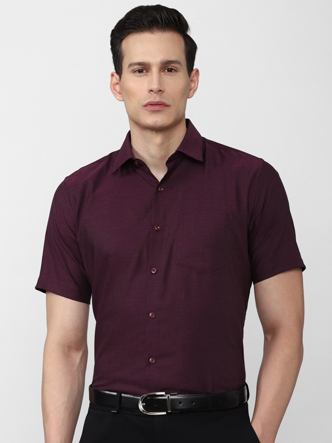 

Van Heusen Men Maroon Formal Shirt