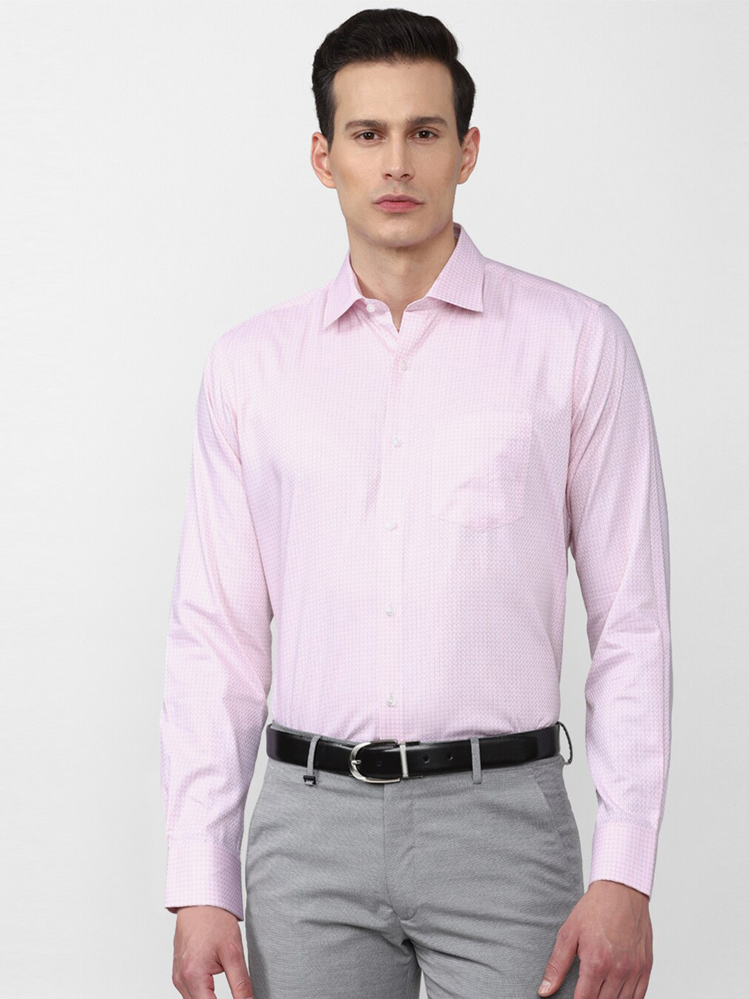 

Van Heusen Men Purple Checked Pure Cotton Formal Shirt