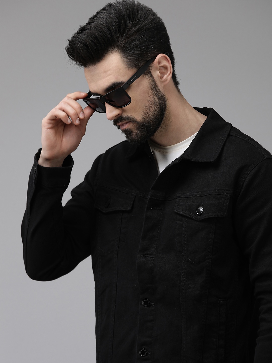 

Jack & Jones Men Black Solid Denim Jacket