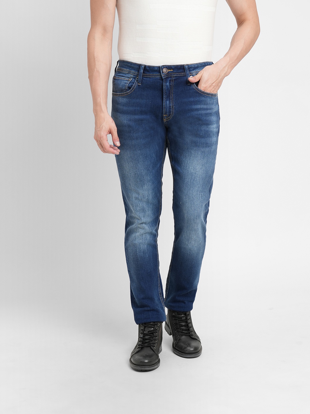 

Jack & Jones Men Glenn Slim Fit Light Fade Low Rise Stretchable Jeans, Navy blue