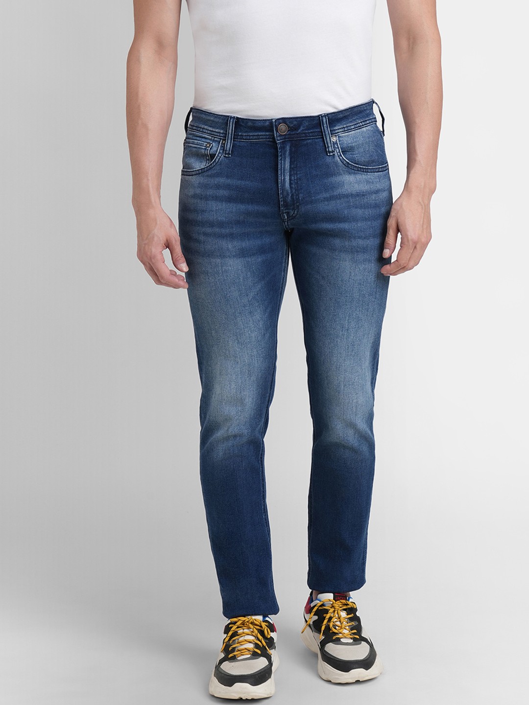 

Jack & Jones Men Blue Glen Slim Fit Low-Rise Light Fade Stretchable Jeans