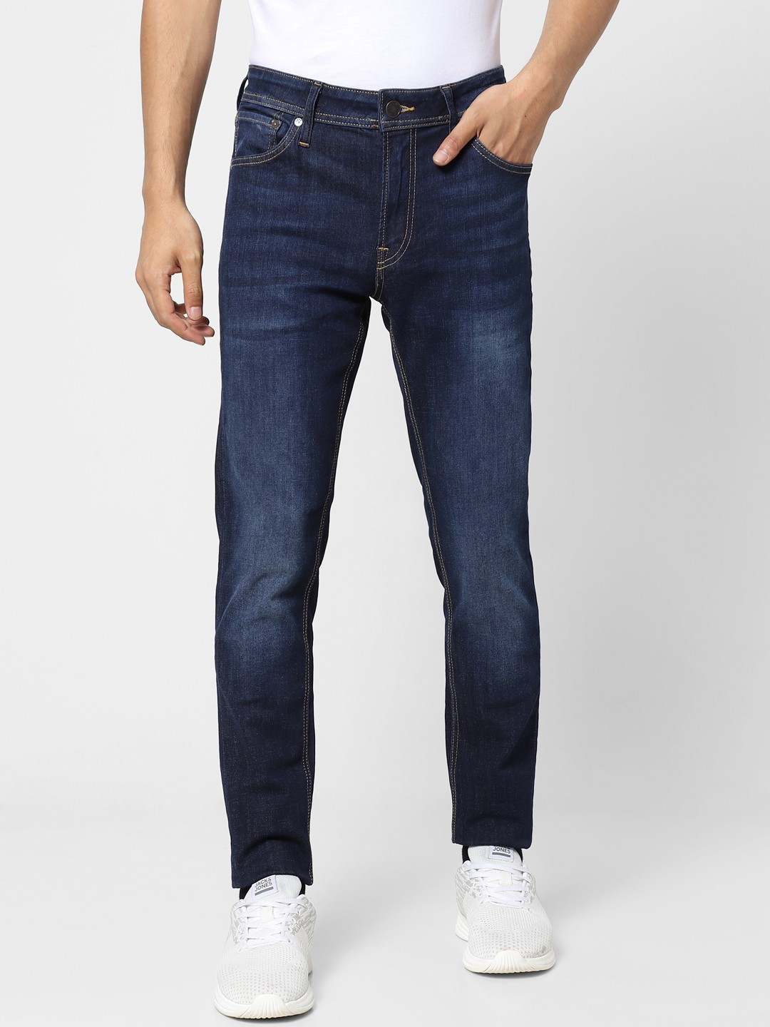 

Jack & Jones Men Blue Ben Skinny Fit Light Fade Stretchable Jeans