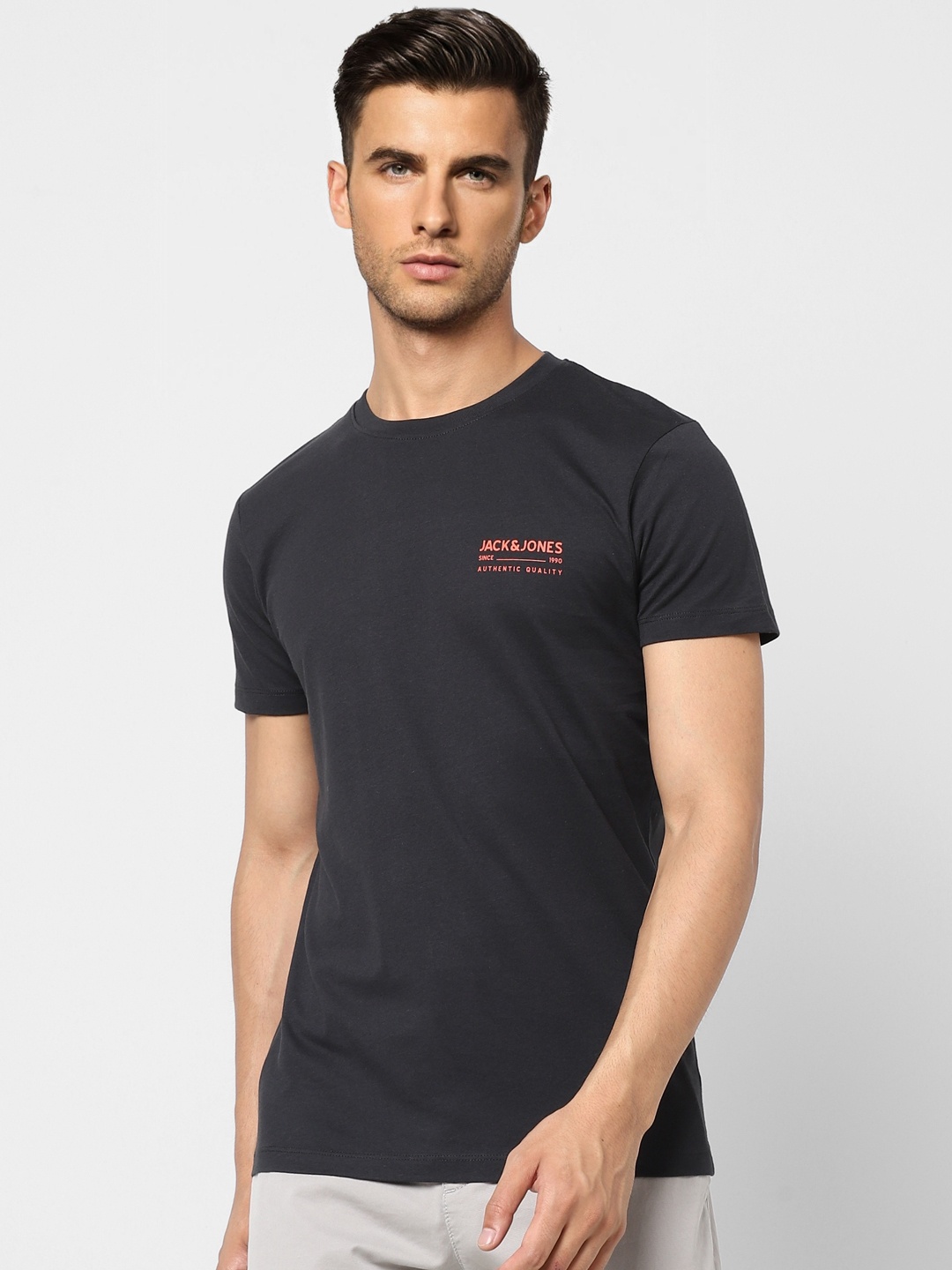 

Jack & Jones Men Black Typography Printed Pure Cotton T-shirt