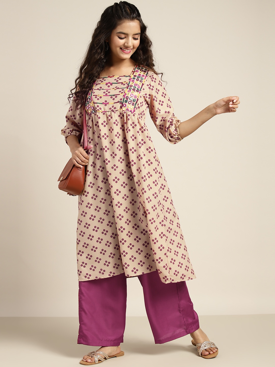 

Sangria Girls Ethnic Motifs Print Mirror Work Empire Kurta with Palazzos, Beige