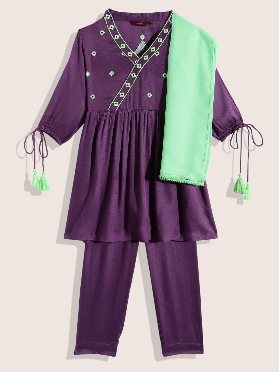 

Sangria Girls Purple & Green Embroidered Kurta with Trousers & Dupatta