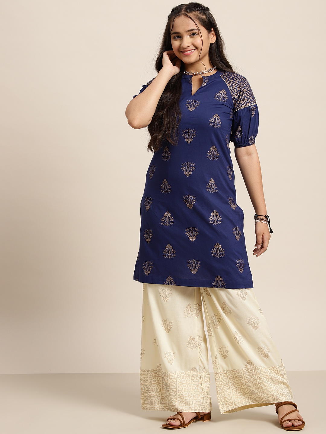 

Sangria Girls Cotton Ethnic Motifs Print Regular Kurta, Navy blue