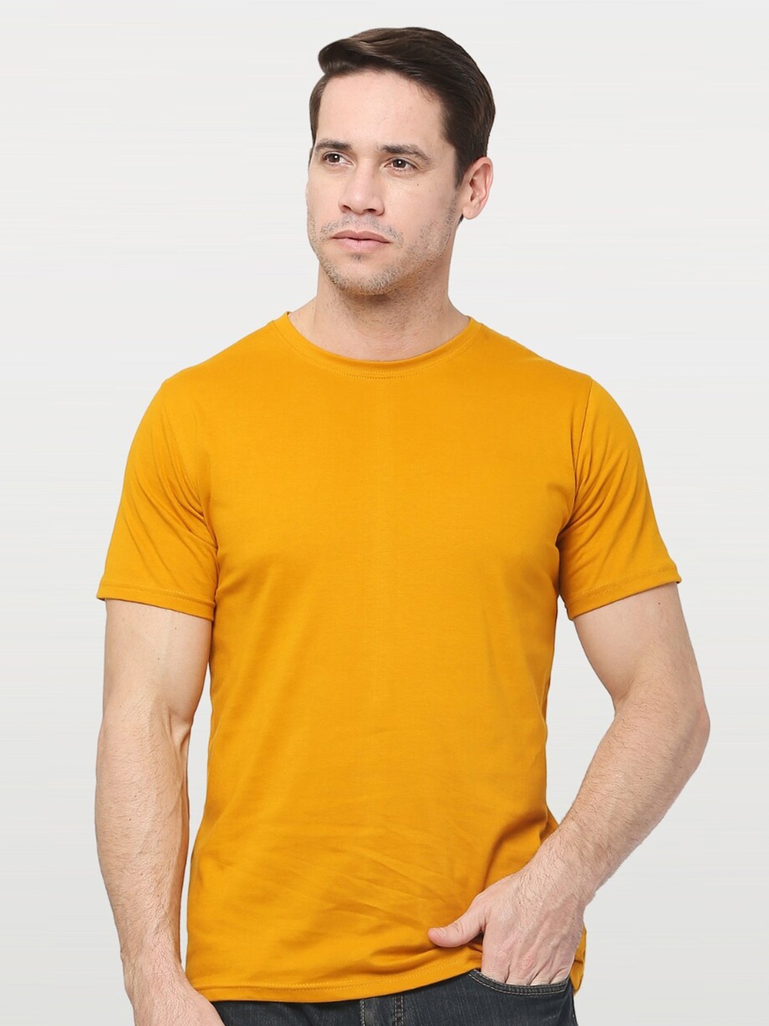 

The Label Bar Men Mustard Yellow T-shirt