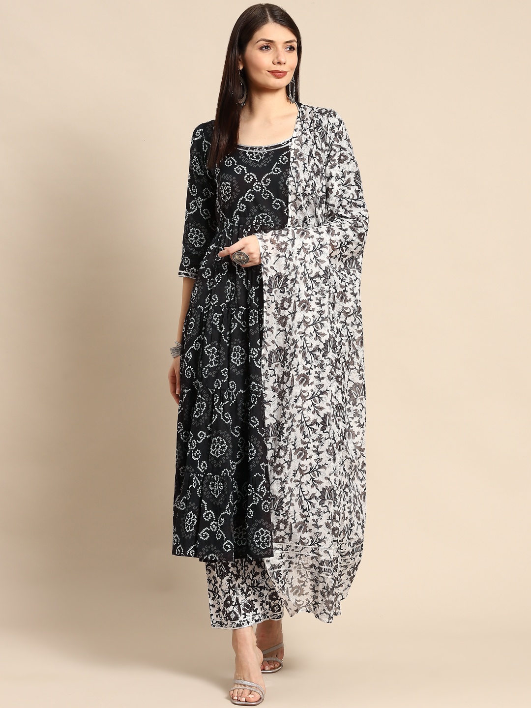 

anayna Women Black Bandhani Printed Pure Cotton Kurta with Trousers & Dupatta