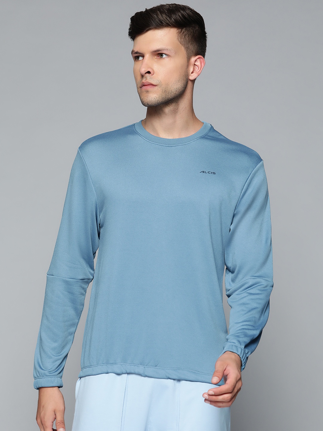 

Alcis Men Blue Solid Sweatshirt