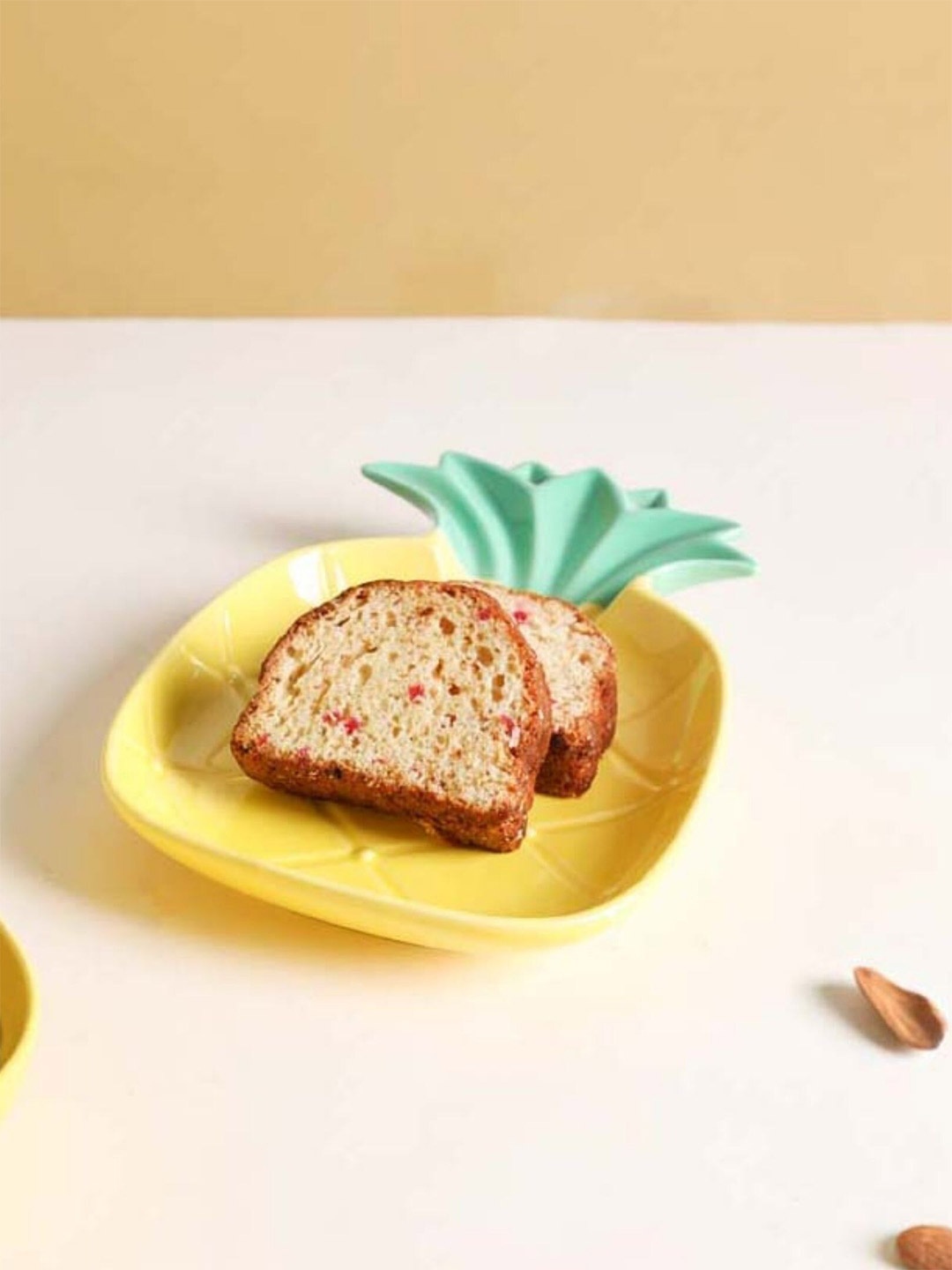 

Nestasia Yellow & Green Dishwasher & Microwave Safe Pineapple Shaped Ceramic Plate