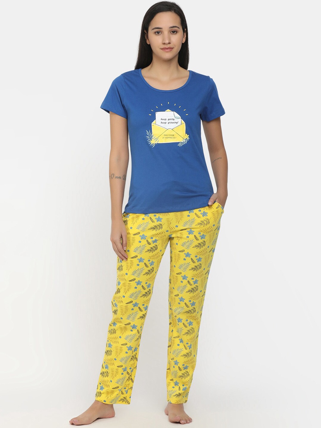 

V-Mart Women Blue & Green Printed Night suit
