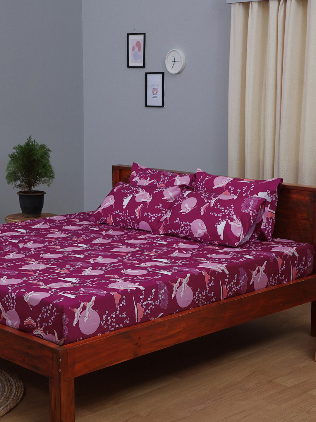 

BLUE DAHLIA Purple & Pink Graphic 250 TC King Bedsheet with 2 Pillow Covers