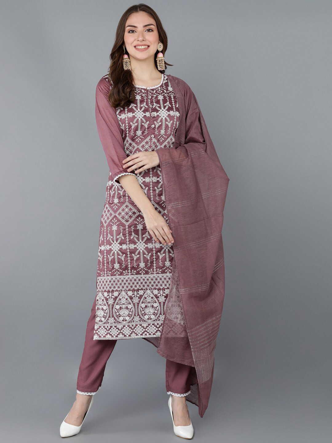 

AHIKA Women Burgundy Printed Kurta Set