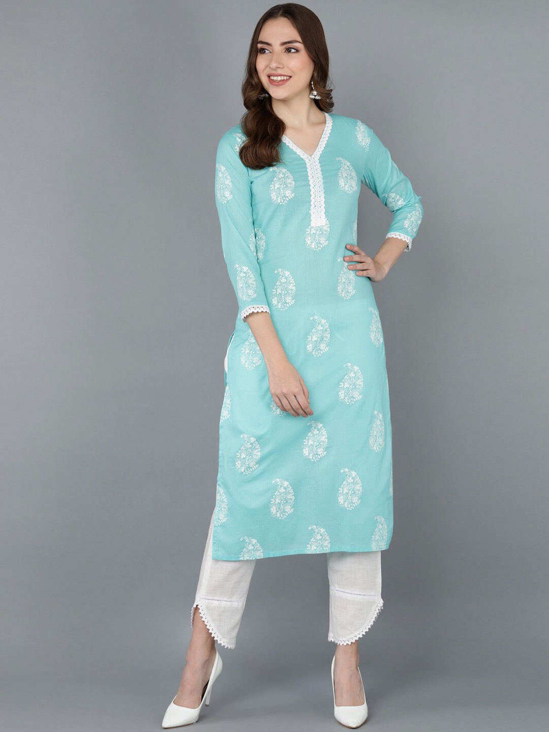 

AHIKA Women Blue Ethnic Motifs Printed Kurta