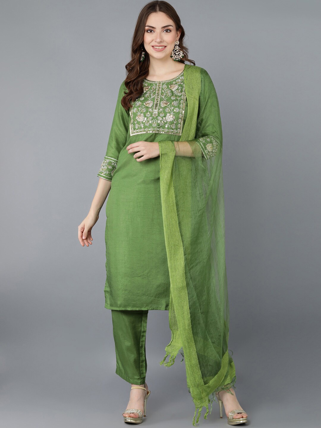 

AHIKA Women Green Floral Embroidered Kurta with Trousers & With Dupatta