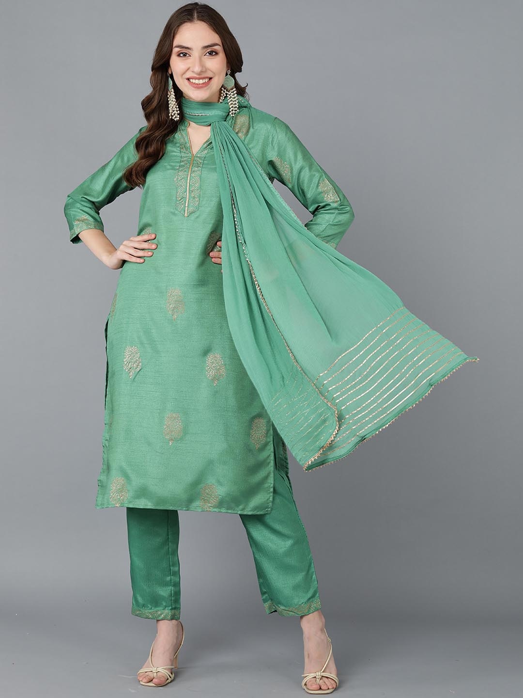 

AHIKA Women Green Ethnic Motifs Printed Kurta with Trousers & Dupatta