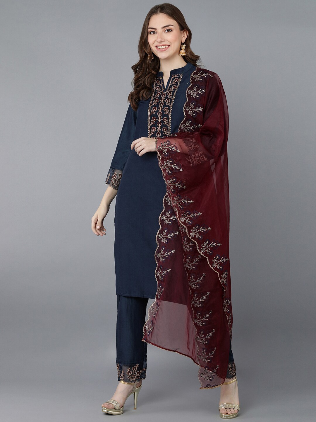 

AHIKA Women Navy Blue Yoke Design Kurti with Trouser & Dupatta