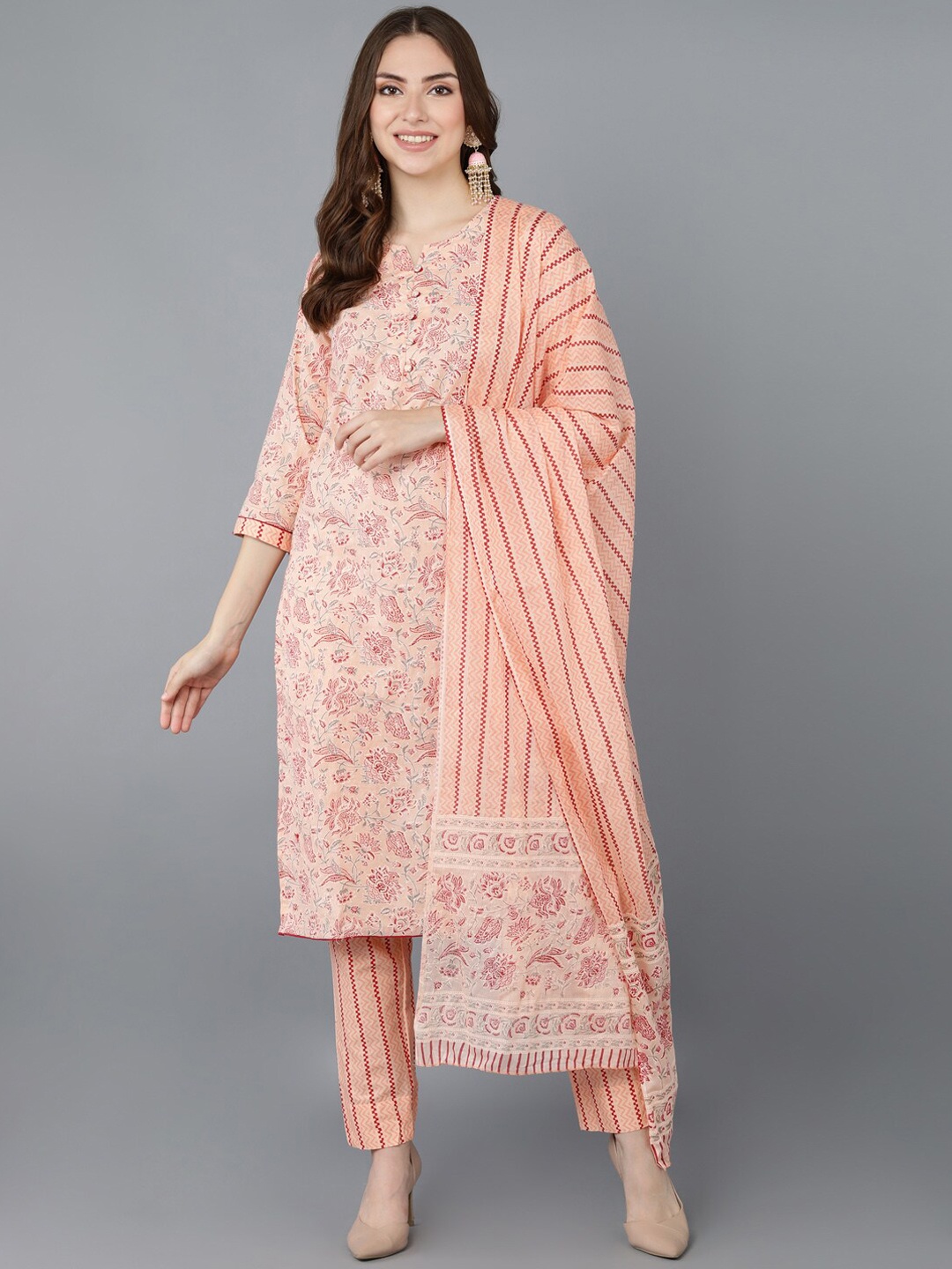 

AHIKA Women Peach-Coloured Floral Printed Panelled Pure Cotton Kurta with Trousers & With Dupatta