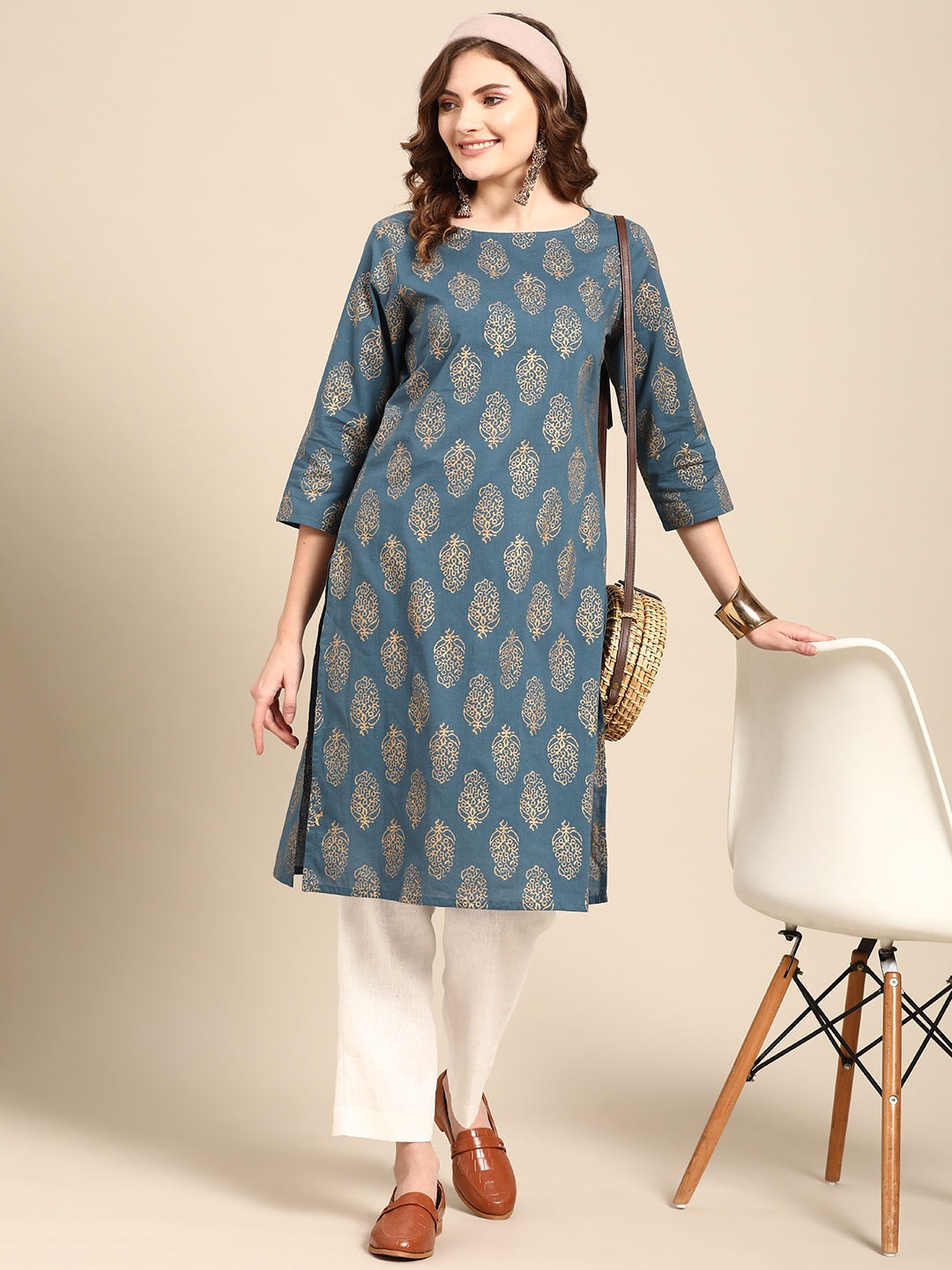 

Sangria Women Teal Blue & Golden Pure Cotton Ethnic Motifs Printed Kurta