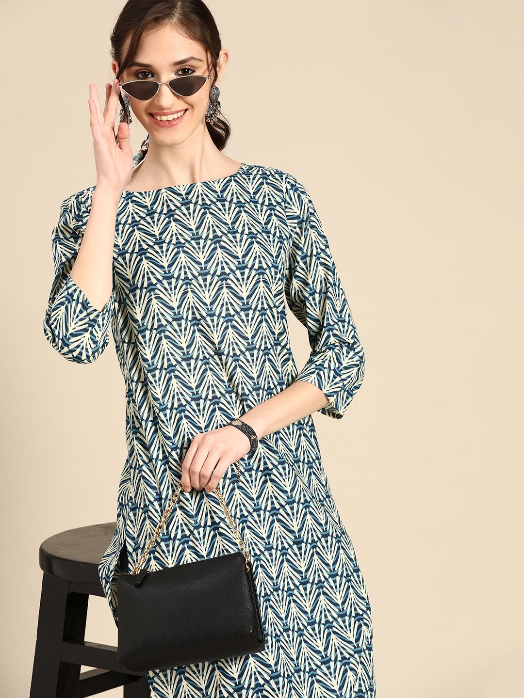 

Sangria Women Blue & Off White Pure Cotton Printed Kurta