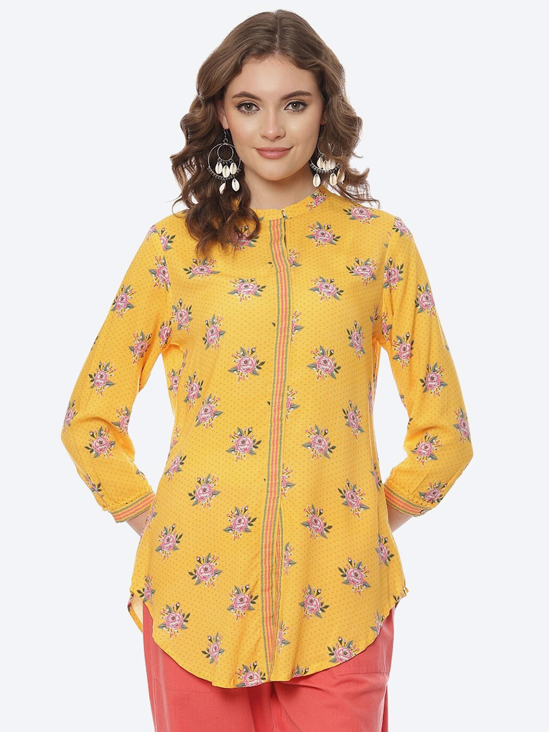 

Rangriti Yellow Floral Print Mandarin Collar Shirt Style Top