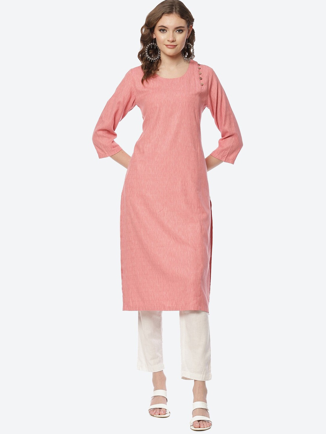 

Rangriti Women Peach-Coloured Thread Work Kurta