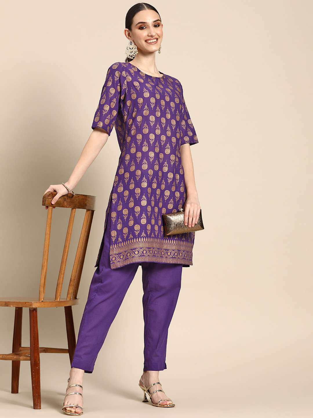 

Sangria Women Purple Ethnic Motifs Printed Pure Cotton Kurta with Trousers