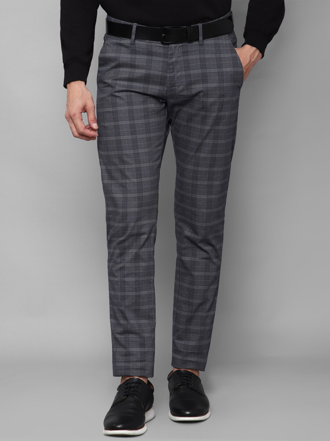 

Allen Solly Men Grey Checked Slim Fit Trousers