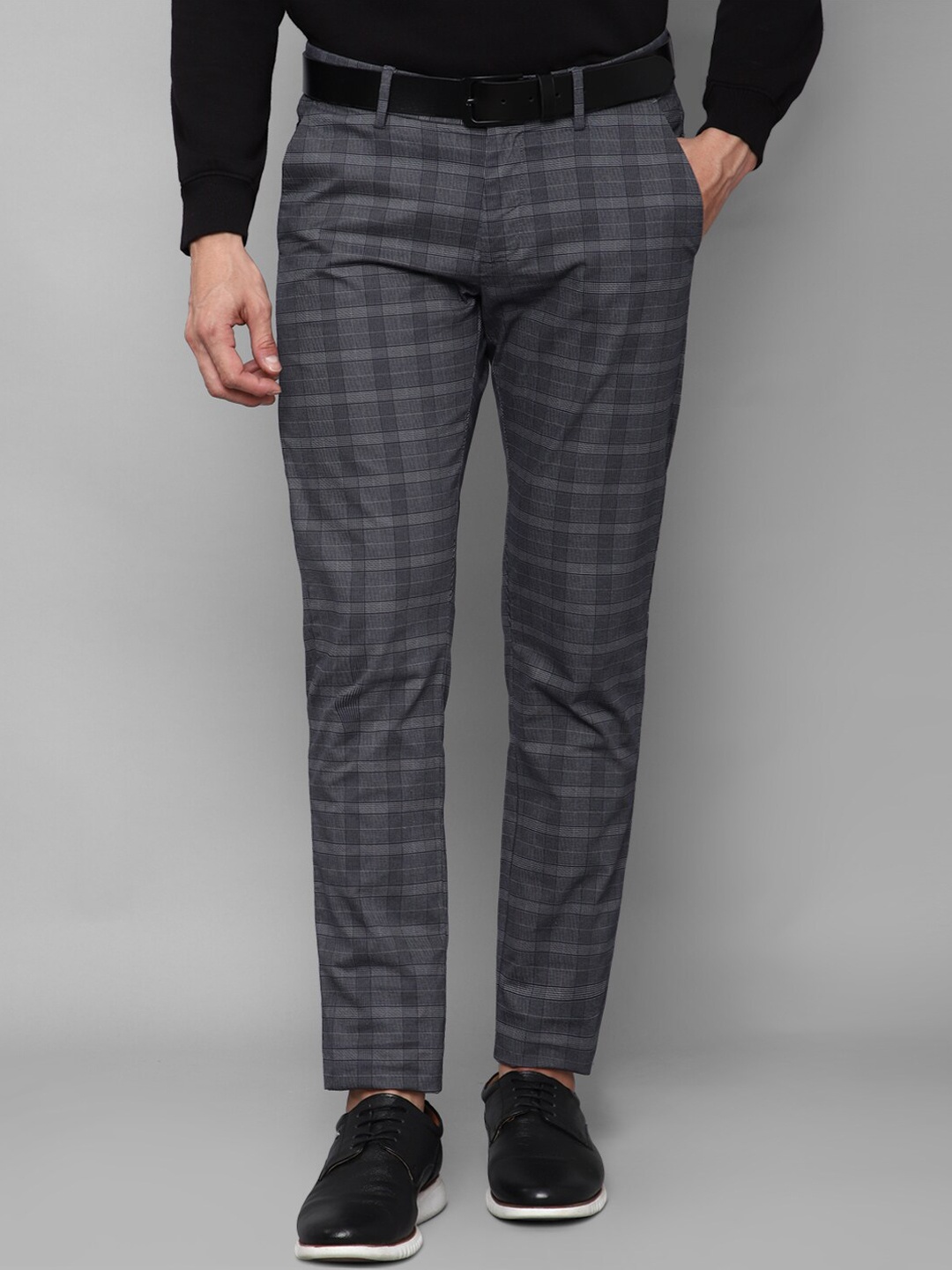 

Allen Solly Men Grey Checked Slim Fit Trousers