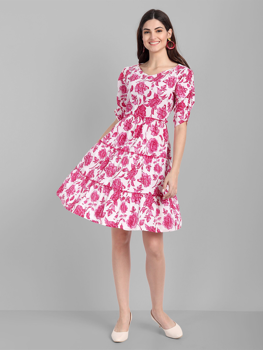 

SINGNI Pink & White Floral Printed Cotton Dress