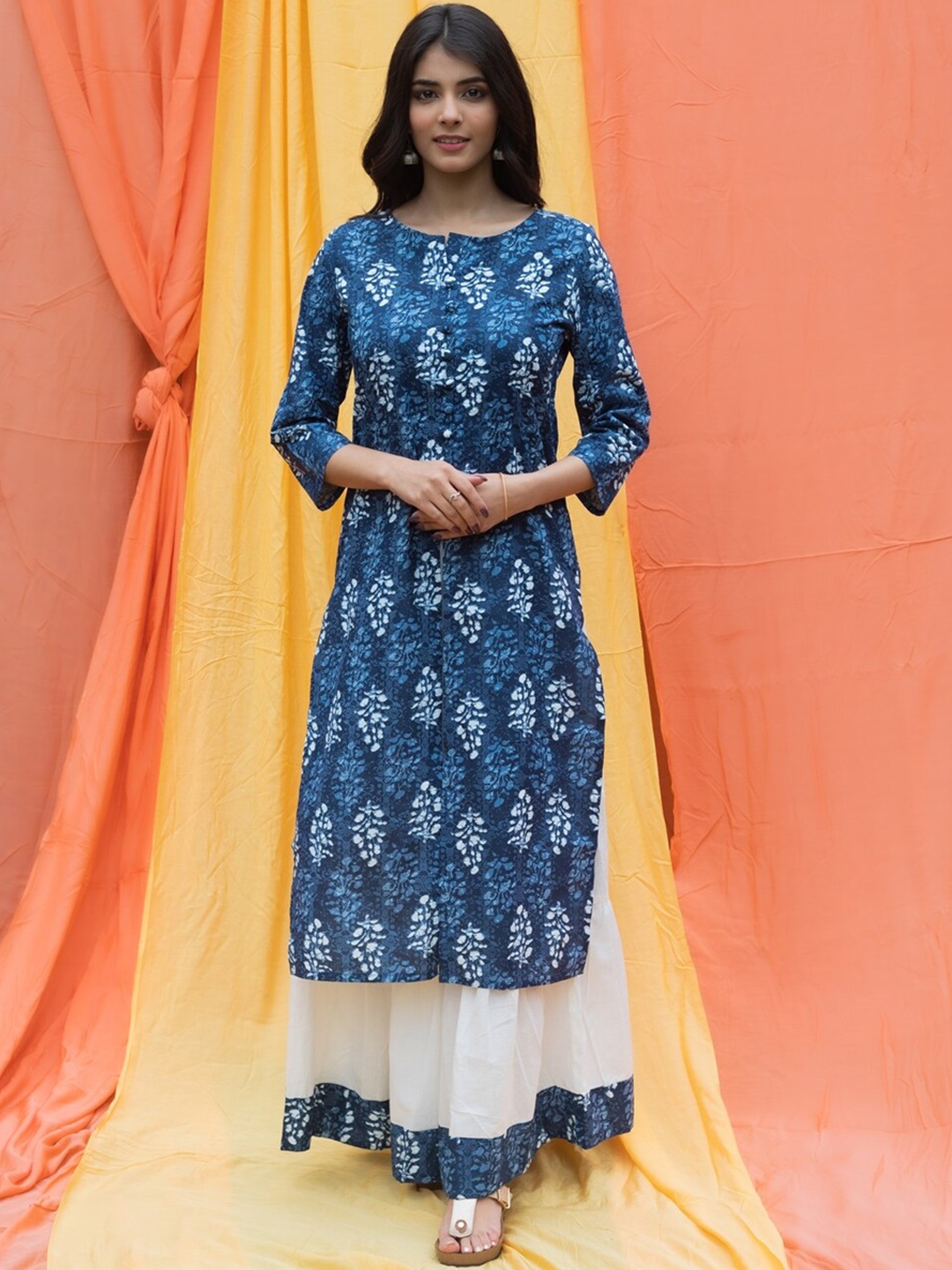 

SVARCHI Women Blue Ethnic Motifs Printed Pure Cotton Kurta with Skirt