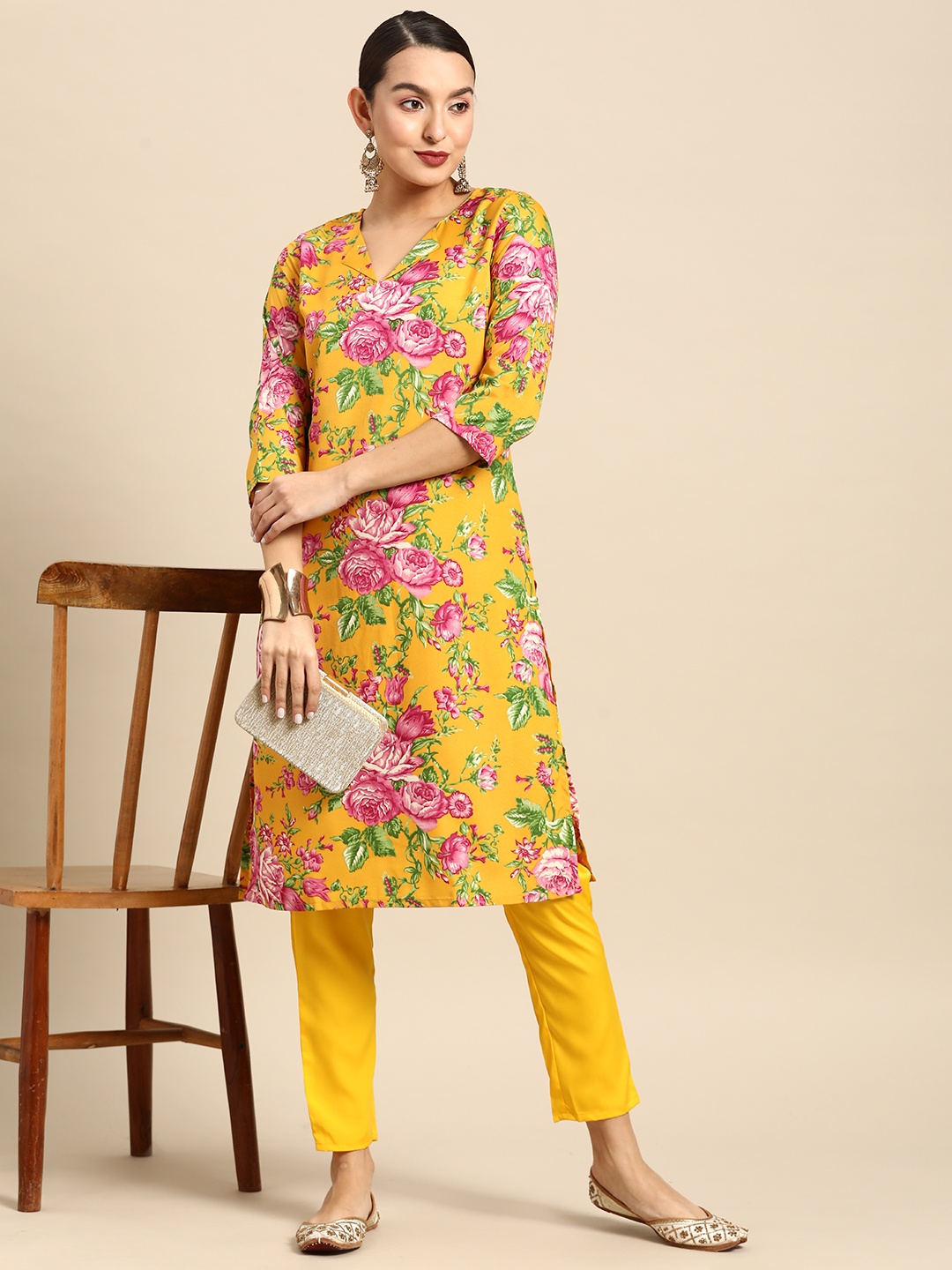 

Sangria Women Floral Printed Kurta with Trouser, Mustard