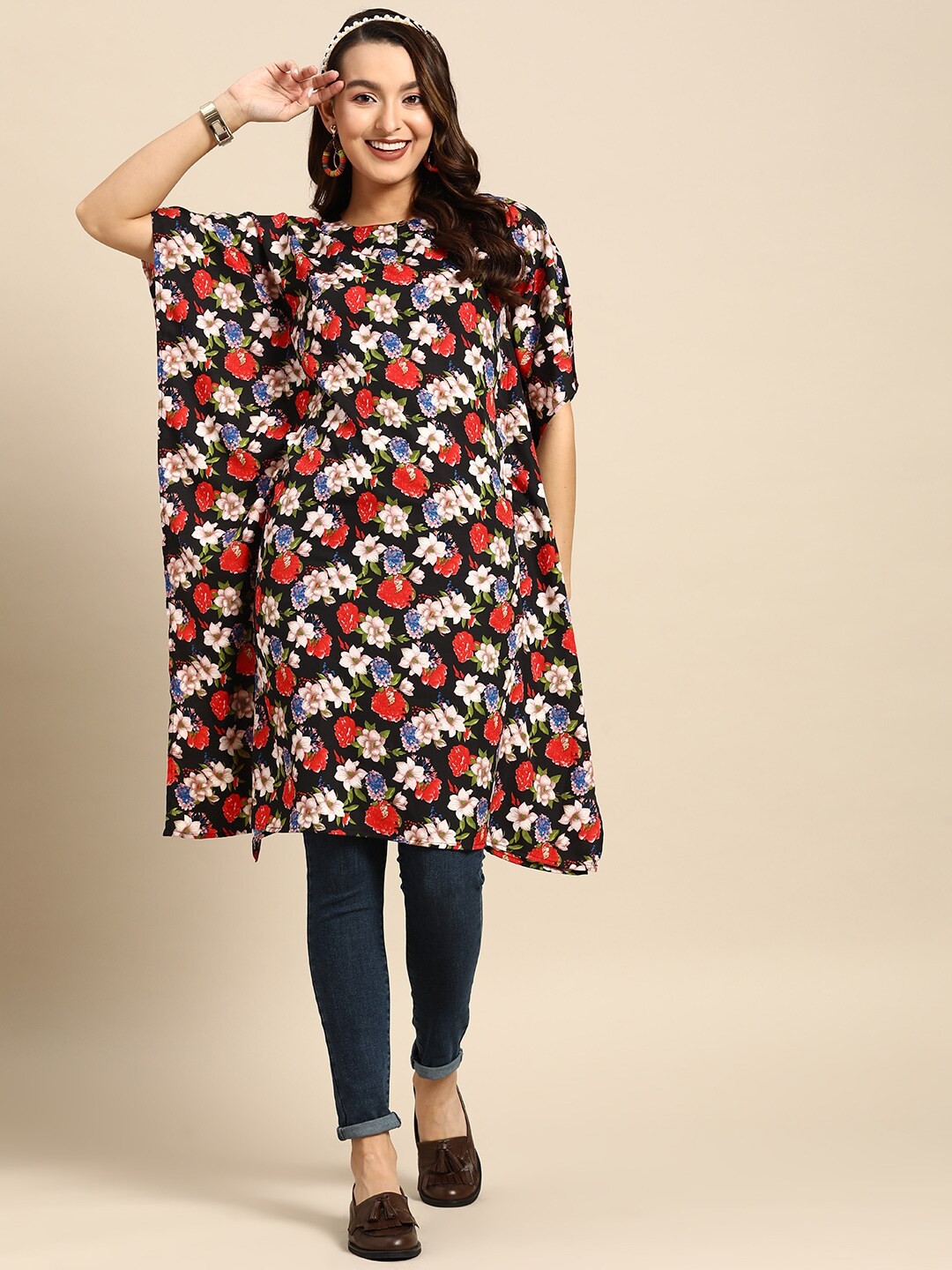 

Sangria Floral Printed Kaftan Kurta, Black