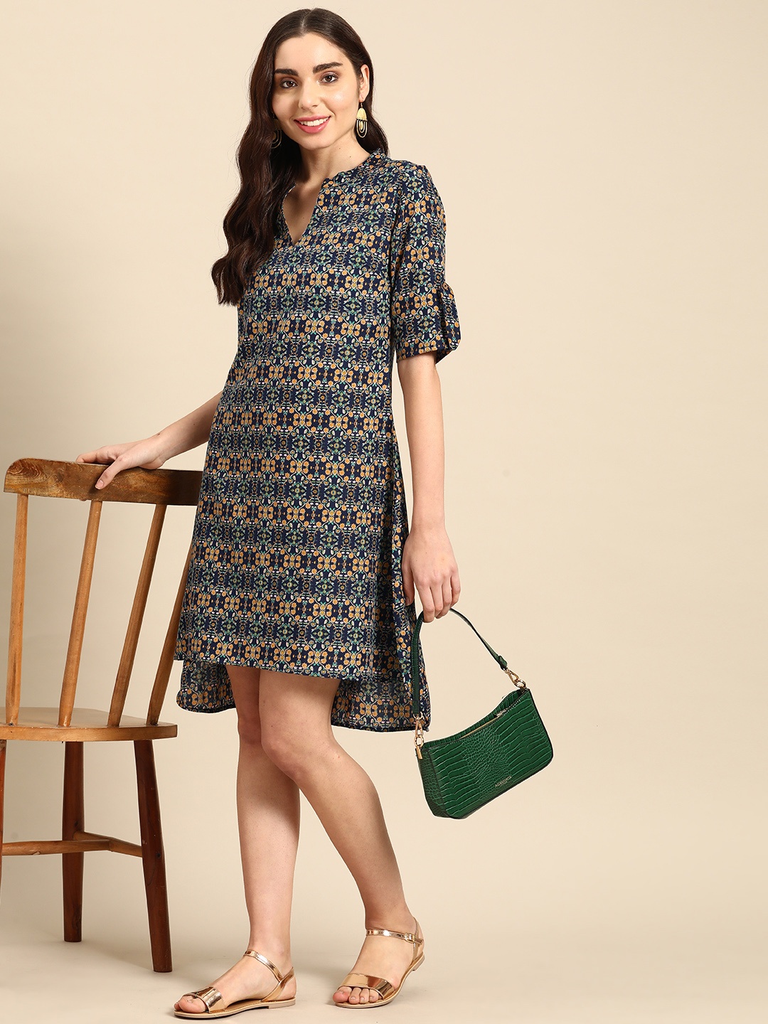 

Sangria Floral Printed High-Low Hem A-Line Dress, Navy blue